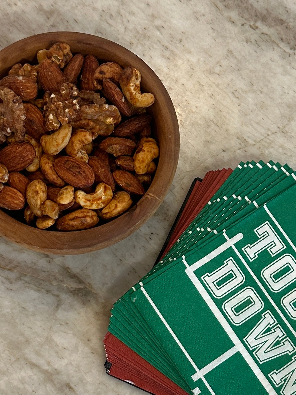 Spiced Nuts: The Perfect Tailgate Snack! 🏈🔥