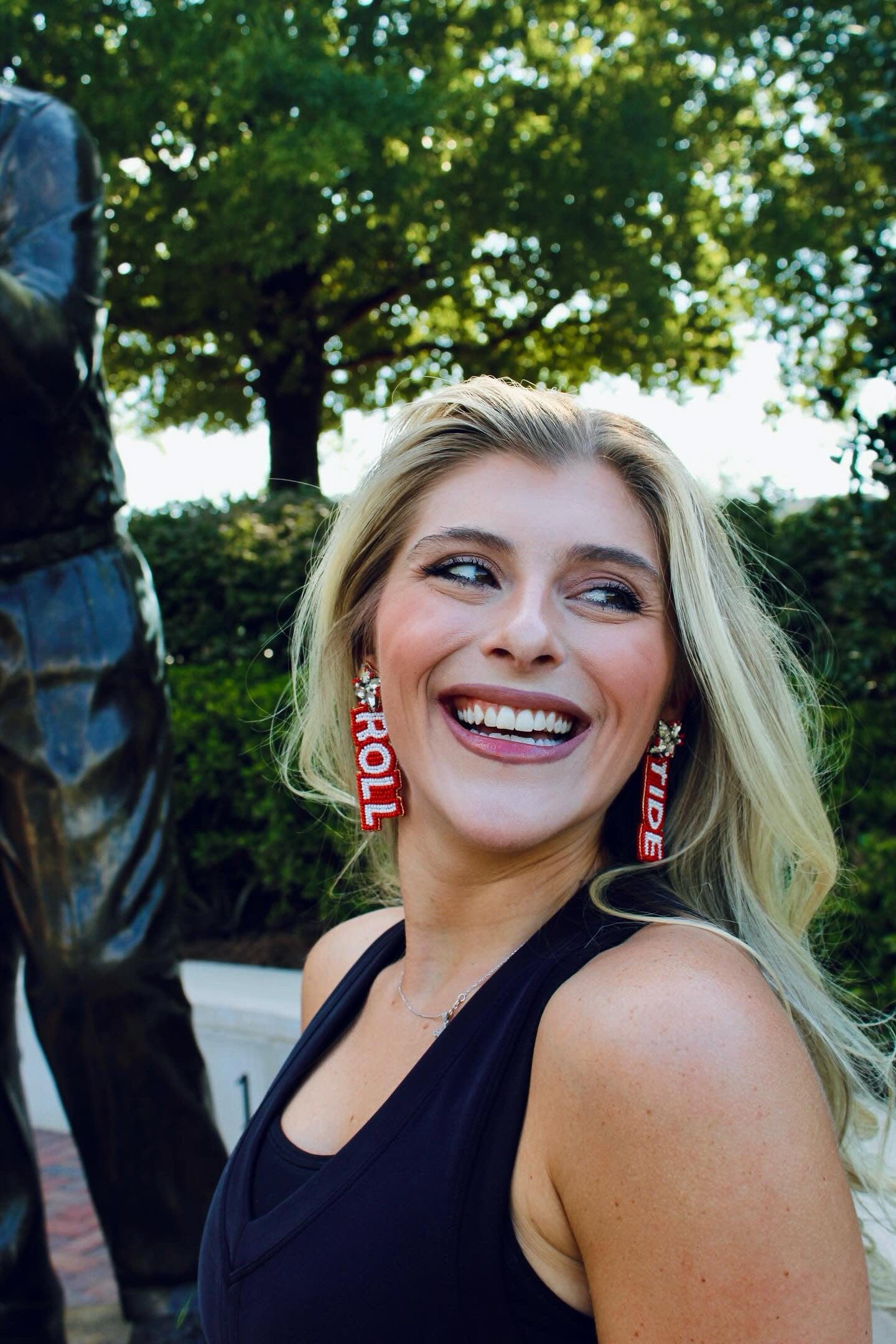 Desden Earrings Alabama Roll Tide Beaded Earrings in Crimson and White by Desden