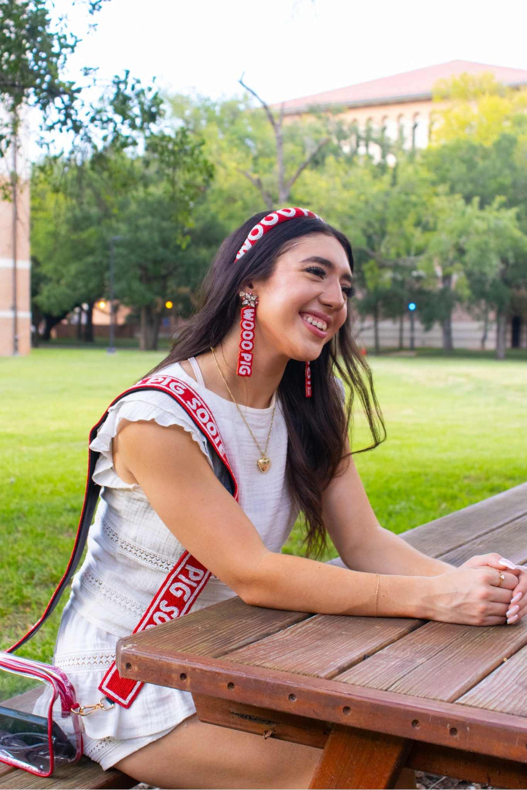 Desden Beaded Earings Arkansas Razorbacks Beaded Earrings in Crimson and White by Desden