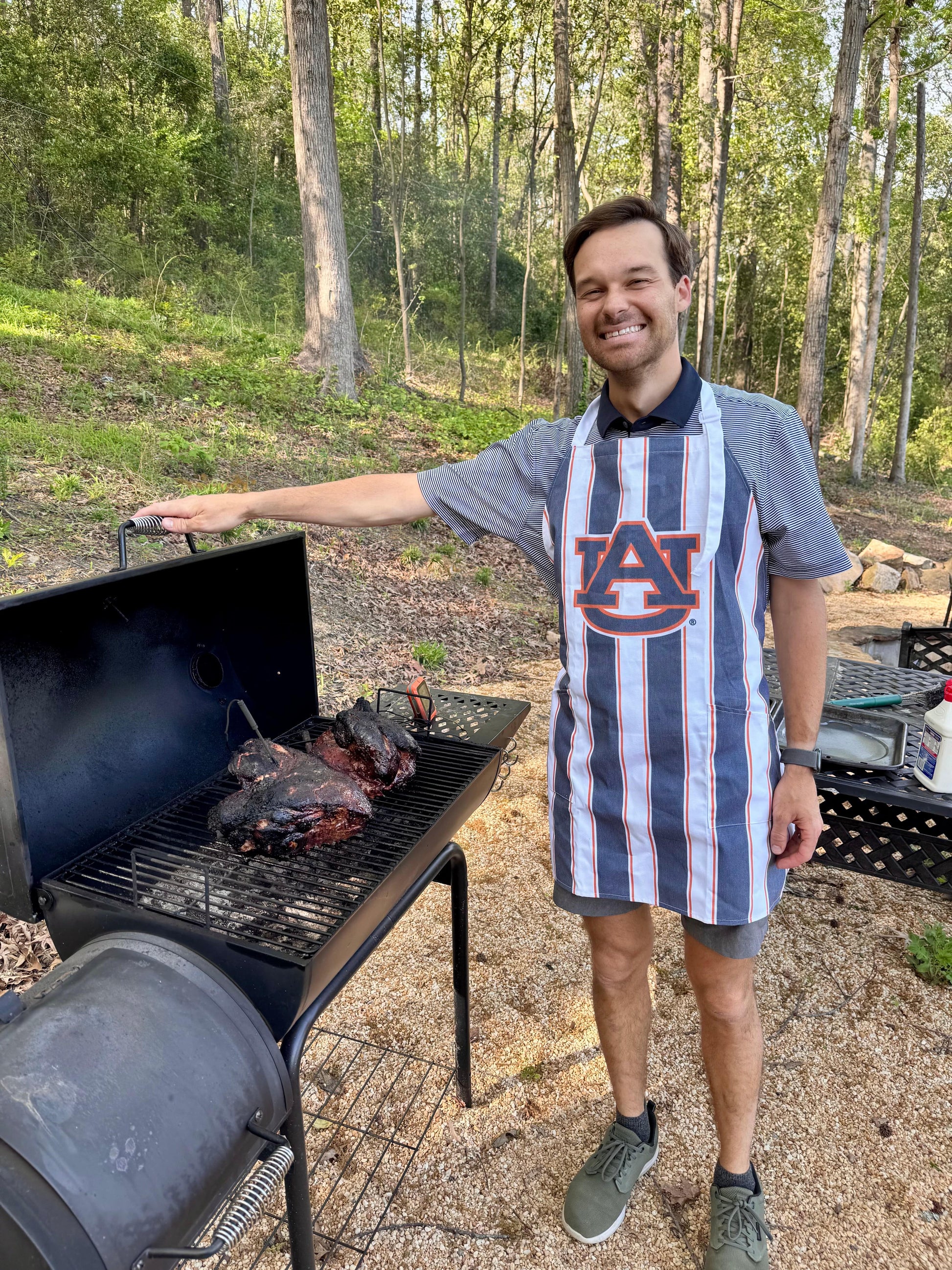Desden Apron Tailgate Apron-Collegiate Licensed 